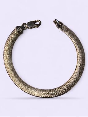 Sterling Silver Medium Width Omega Chain Bracelet Like New